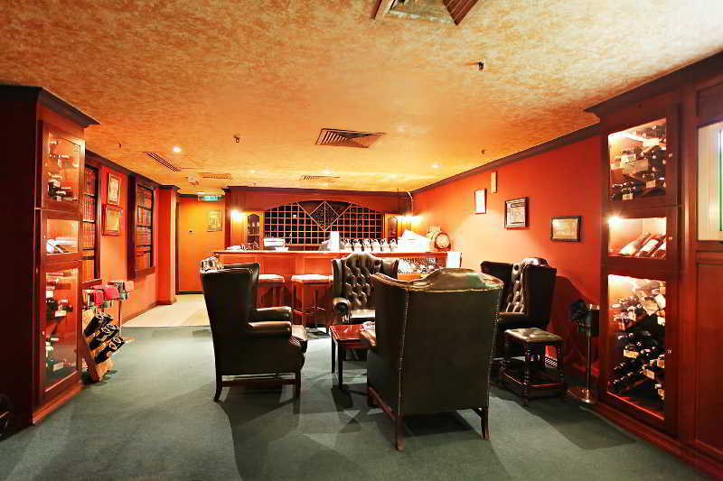 קוצ'ינג The Apartments At Merdeka Palace Hotel מראה חיצוני תמונה